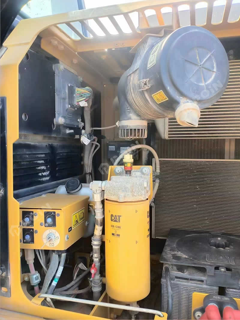 2019 CAT 313D2GC Track Excavator