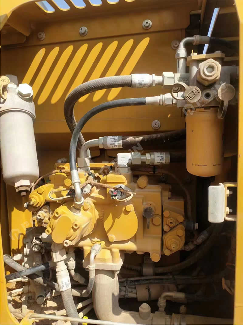 2019 CAT 313D2GC Track Excavator