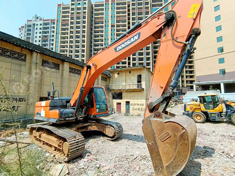 2021 Doosan DX230LC-9C Used Track Excavator