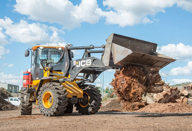 Loader/Tractor attachment 4 in 1 Bucket - PION